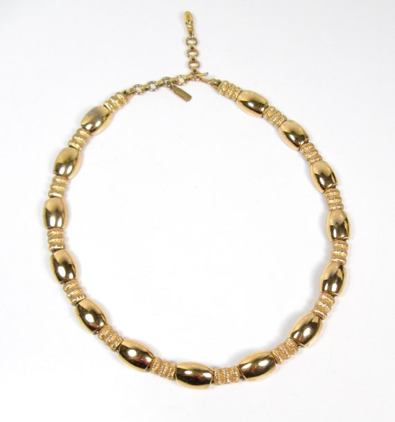 Monet Shiny & Brushed Gold Tone Choker Collar Nec… - image 7