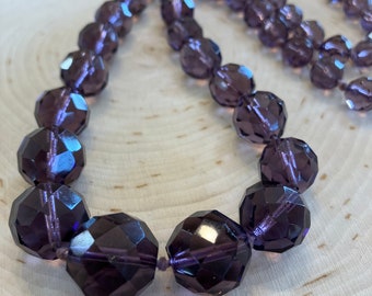 Vintage Art Deco Purple Amethyst Crystal Bead Necklace Hand Knotted 34" Graduated