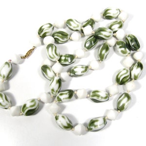 Milk Glass & Green White Bead Gold Filled Clasp Necklace Vintage 171 gr Heavy!