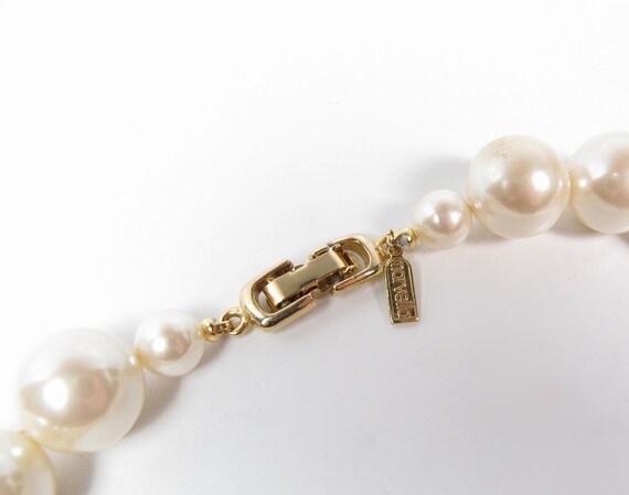 1960s Vintage White Marvella Pearl Gold Bead Stra… - image 7