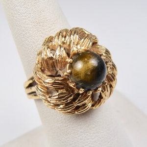 1960s Vintage 18k Yellow Gold Tiger's Eye Cocktail Ring Size 7 Chunky 10.4 grams