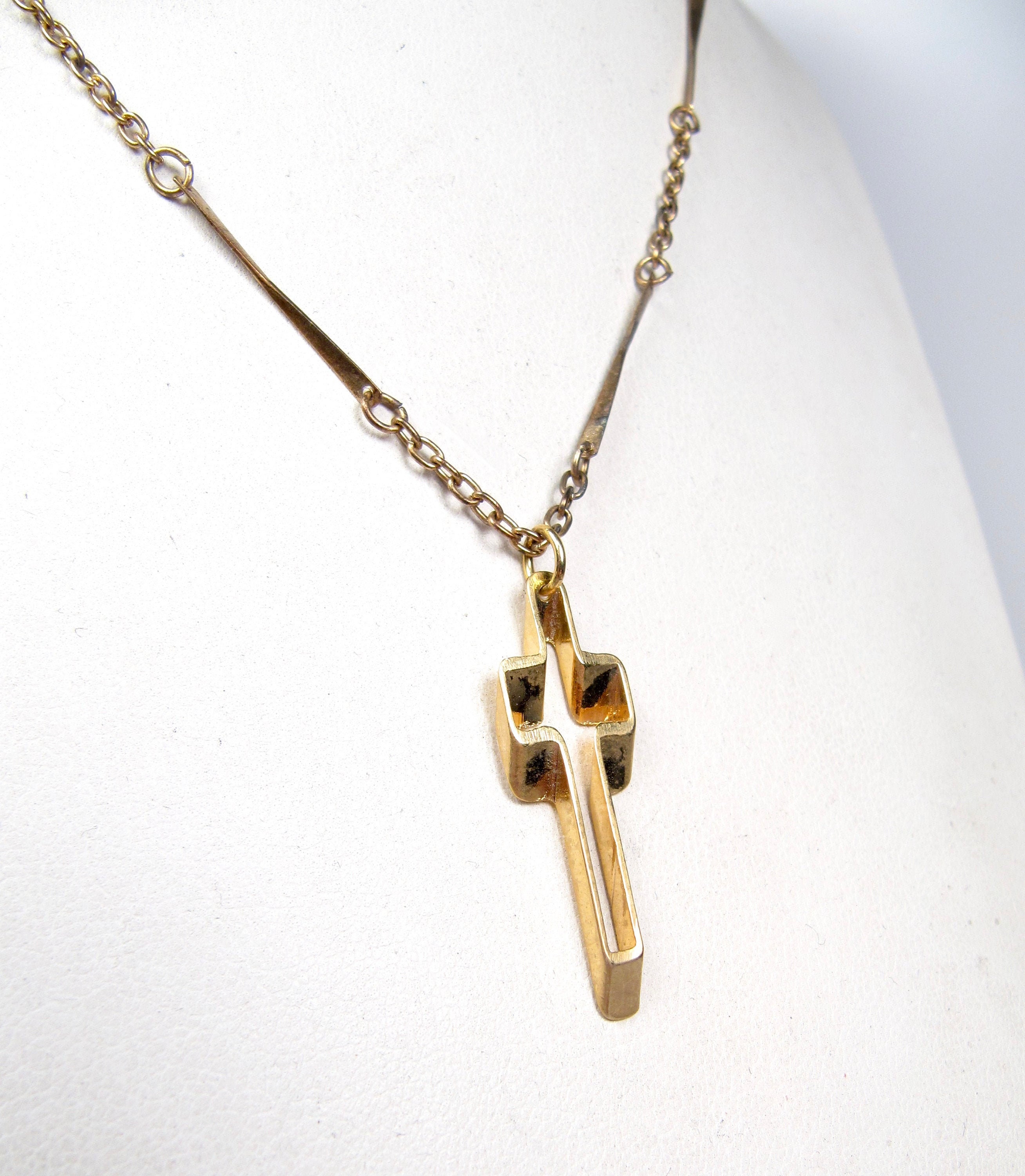 Vintage 1960s Gold Tone 3D Cross Necklace Religious 16" Cut Out Open Cross Vtg