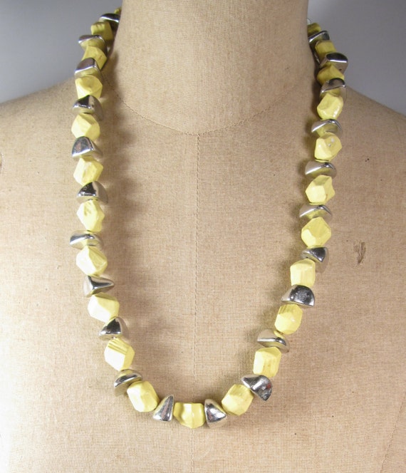 Vintage Pale Yellow & Lucite Chrome Rock Bead Necklace 1950s  Mid century Lucite Gold and Silver Beaded Necklace with Geometric Beads main image 0