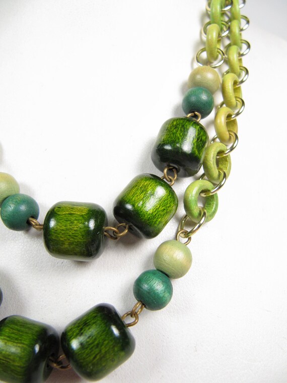 Vintage 1970s Dark and Lime Green Wood Bead & Gol… - image 3
