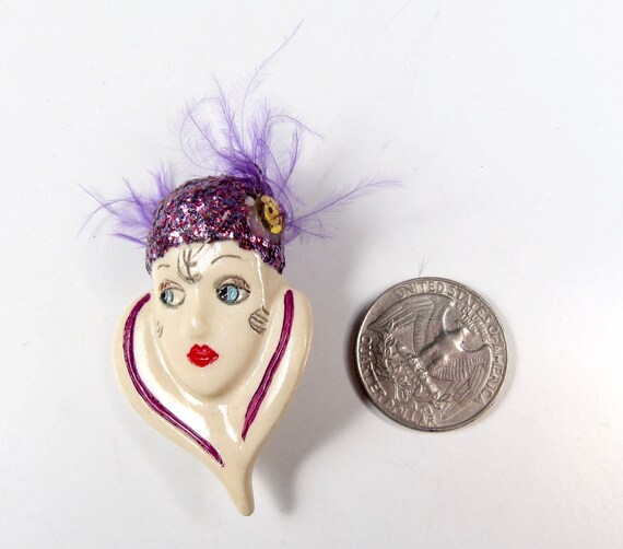 Vintage Flapper Girl Painted Wood or Resin Brooch… - image 6