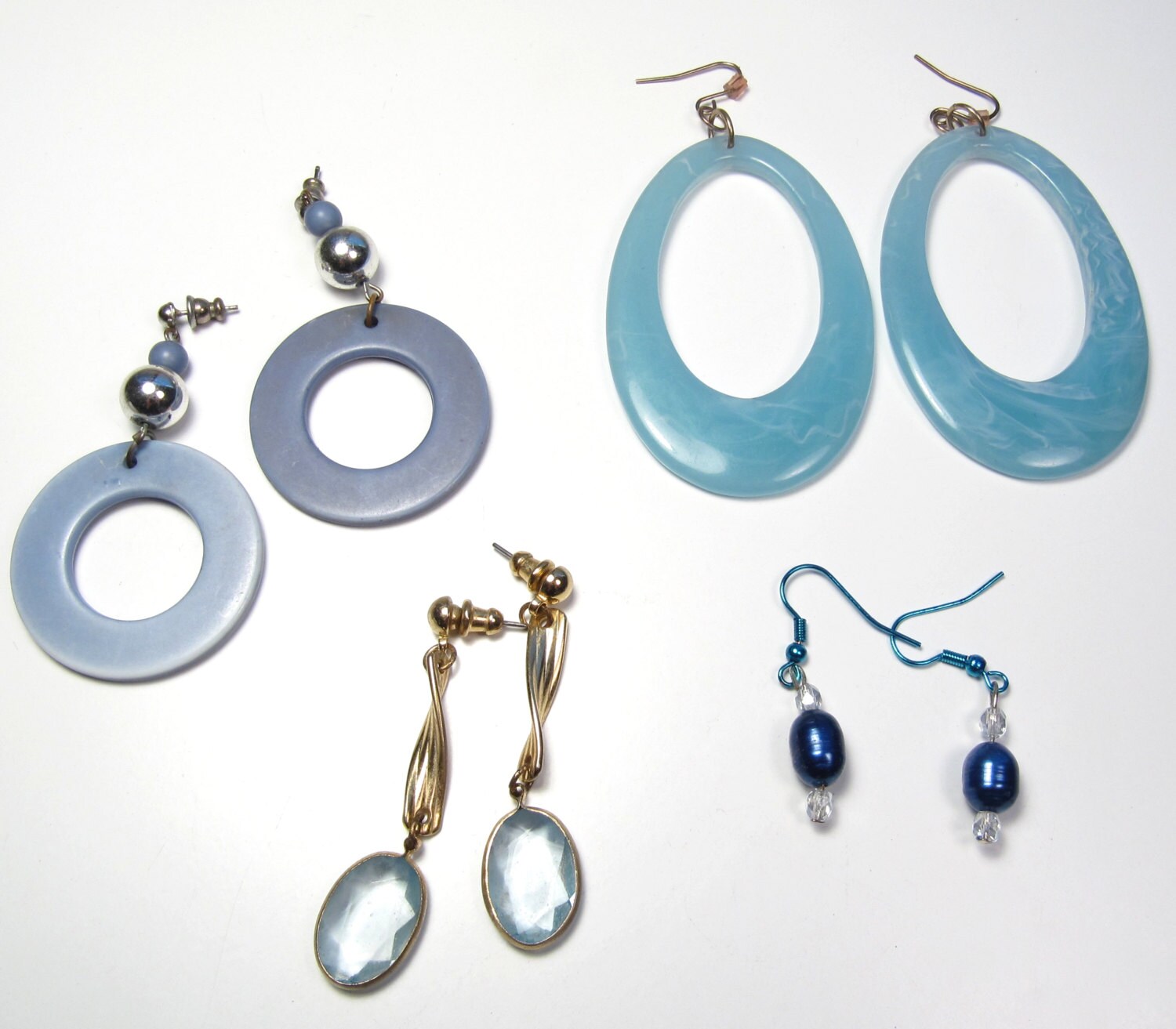BOUCLES D'OREILLES CÉCILE et jeanne Paris créateur Vintage Années 90