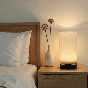 Nordisk tygbordslampa USB-driven, minimalistisk sänglampa, skandinavisk vardagsrums- och sovrumsinredning