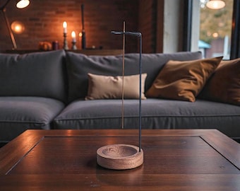 Minimalistischer hängender Räucherstäbchenhalter mit Holzsockel und Metallarm für modernes Zen-Wohnkultur Aromatherapie Meditation Yoga Geschenk