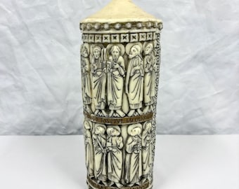 Vela cilíndrica religiosa medieval vintage de Hallmark, tallada en marfil, 28 cm (11 pulgadas)