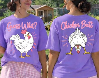 Pacchetto PNG "Indovina cosa? Sedere di pollo", design divertente per sublimazione in stile preppy, grafica abbinata per magliette, download digitale fronte e retro con umorismo retrò.