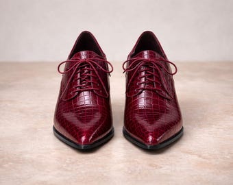 Burgundy Crocodile Oxford Heels – Lace Up Block Toe Dress Shoes