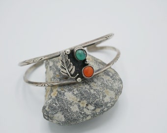 Vintage Southwestern Sterling Silver Turquoise Cuff Bracelet with Coral About 6-1/2 Inches SP15