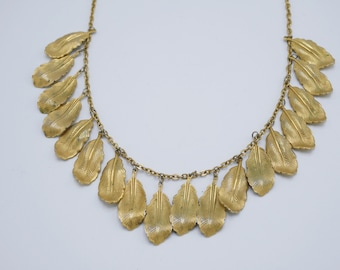 Vintage Napier Gold Leaf Drop Necklace 16 Inch Long Collar Leaf Necklace BC8