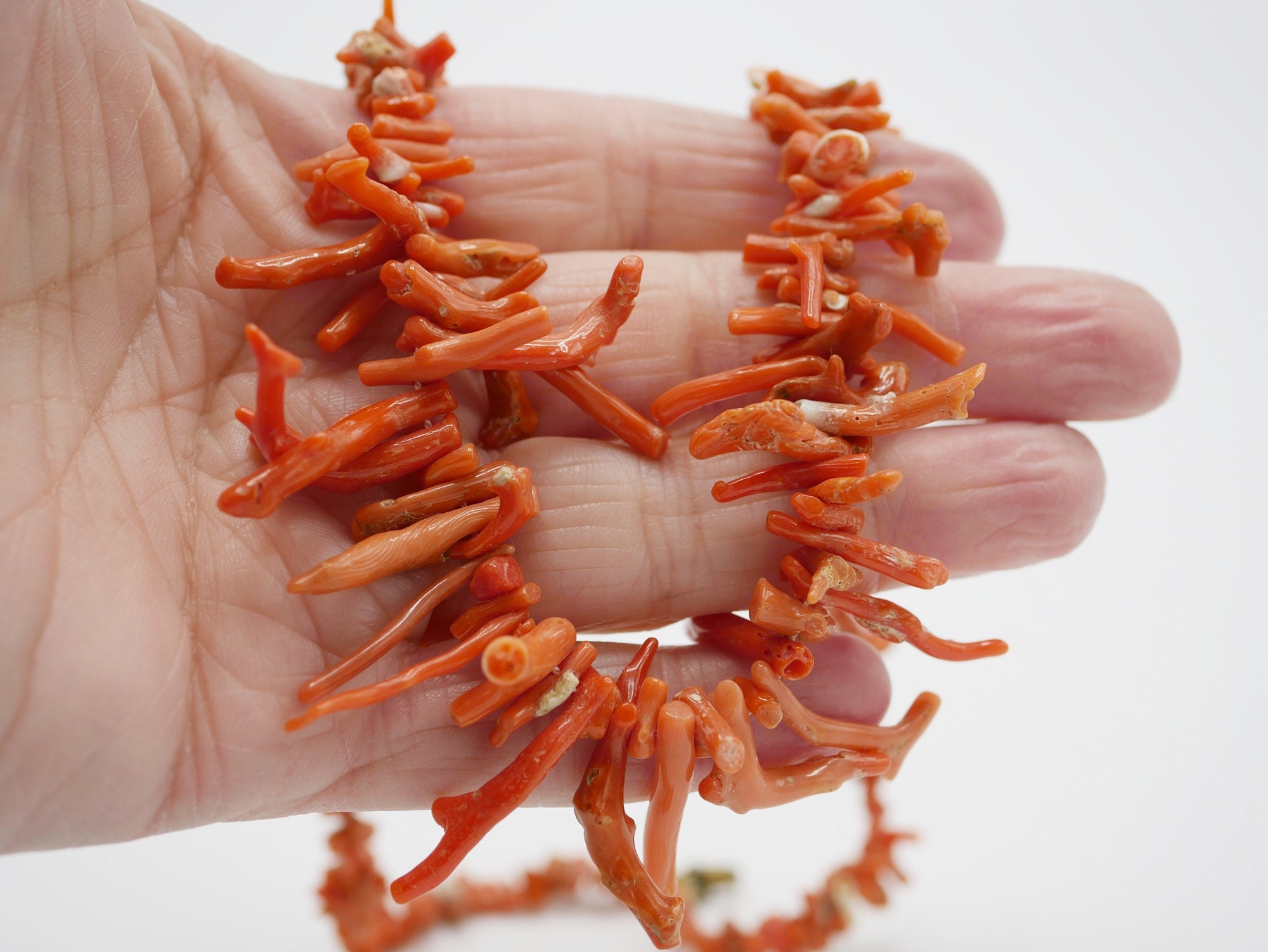 Antique Mediterranean Branch Coral Necklace 18 Inch Graduated