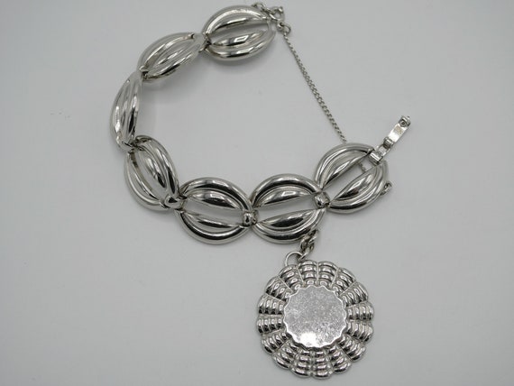 Vintage Silvertone Monet Medallion Bracelet Chunk… - image 1