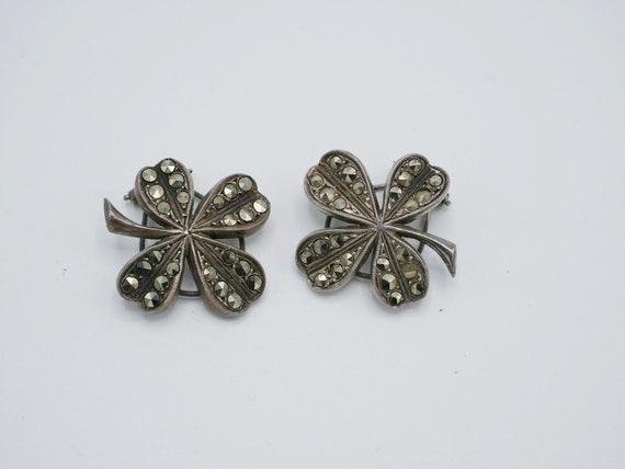 Antique Four Leaf Clover Clip on Earrings or Dres… - image 2