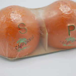 Vintage New In Package Salt and Pepper Shakers Oranges California Souvenir Oranges