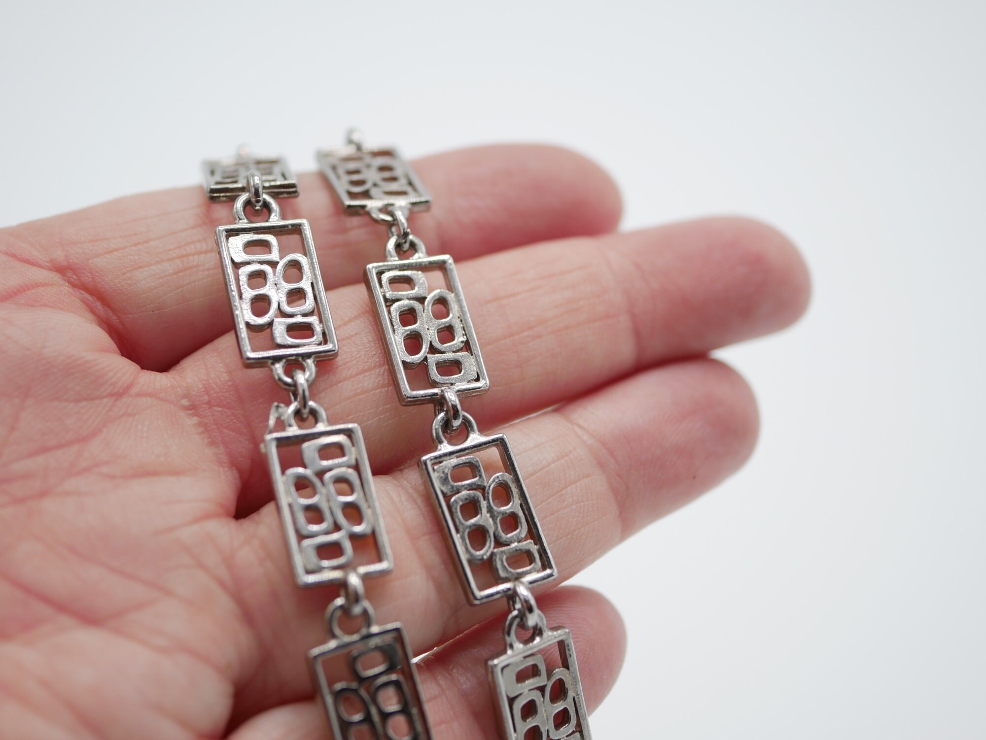 Vintage Silver Tone Link Necklace 29 Inch Long Rectangle