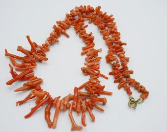 Antique Mediterranean Branch Coral Necklace 18 Inch Graduated Branch Coral L1