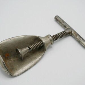 T Bar Vintage Steel Nut Cracker Unique Nutcracker Metal Twist Nutcracker