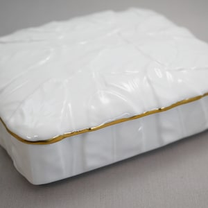 Vintage English Porcelain Box Fern Leaf Royal Worcester White Porcelain Dresser Box Table Box BOX4