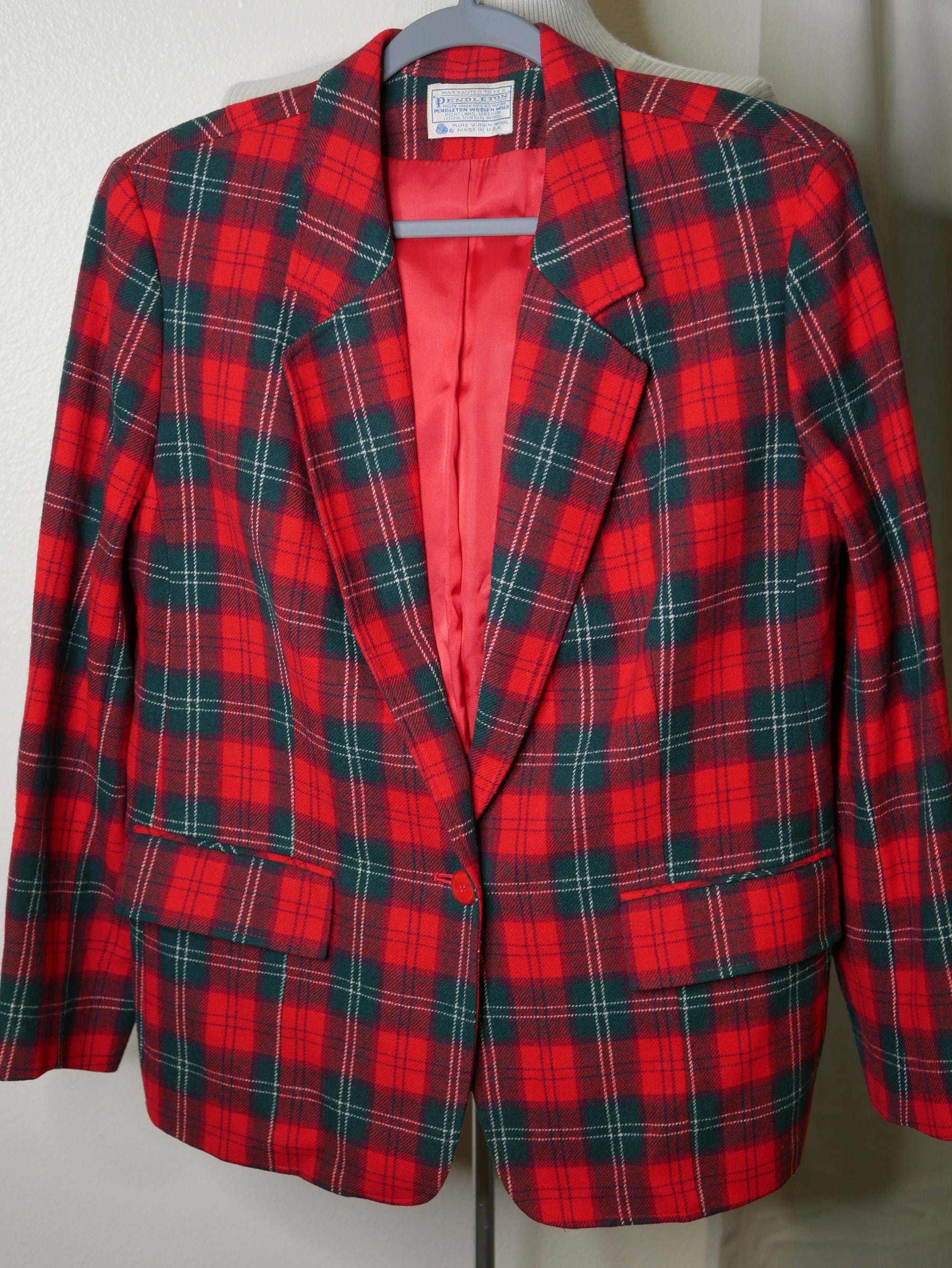 Pendleton red plaid jacket discount