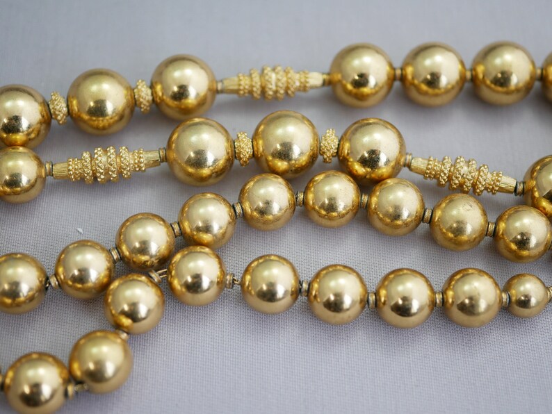Vintage Gold Necklace 28 Inches Graduated Gold Ball Etsy