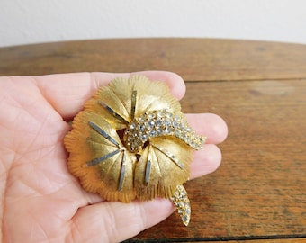 Vintage BSK Gold Flower Pin with Rhinestones