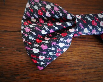 Dog Collar, Bow Tie, Collar Accessory - Valentine's Day - Black With Cupid Hearts - Black, Red, Pink, White