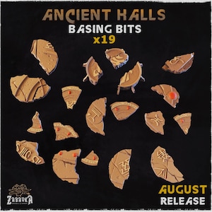 Può includere: Una collezione di 19 elementi di base a tema antico in varie forme e dimensioni. I pezzi sono principalmente beige con accenti rossi, con motivi incisi e dettagli architettonici. Il testo "ANCIENT HALLS BASING BITS x19" e "AUGUST RELEASE" è visibile.