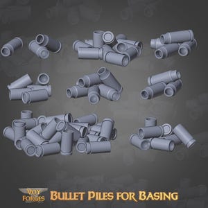 Könnte beinhalten: Eine Ansammlung grauer, zylindrischer Patronenhülsen, die in verschiedenen Haufen angeordnet sind. Das Bild zeigt mehrere Gruppierungen der Hülsen, mit dem Text "Bullet Piles for Basing" am unteren Rand, was auf ihre Verwendung im Basteln oder Modellbau hindeutet.