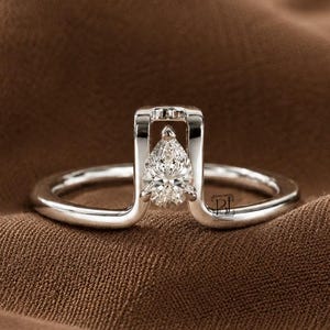Dainty Pear Moissanite Smart Ring Cover for Oura Ring, Pear CZ Oura Ring Cover Stackable Ring, Gold Stacking Ring, Enhancer Solitaire Ring