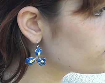 Iris flower earrings. Blue iris.