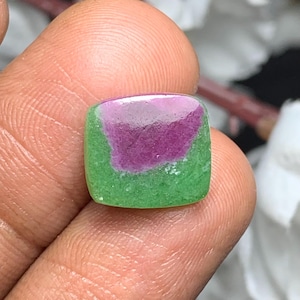Cabochon van natuurlijke robijnzoisiet, vierkante edelsteen voor sieraden, 8 CTS, 13 x 11 x 3 mm, code (A8491)