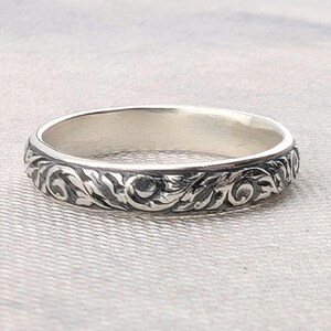 Scrollwork Botanical Patterned 925 Sterling Silver Wedding or Stacking Ring