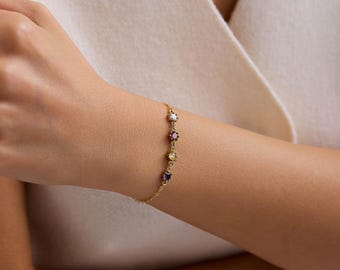 Custom Birthstone Chain Bracelet, Personalized Family Jewelry, Multi Gem Bracelet, Minimal Dainty Wrist Jewelry, Bridesmaid Gift Idea