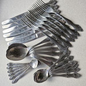 Vintage Engraved Cutlery Set of 30 Stainless Steel Floral Knives Forks Spoons