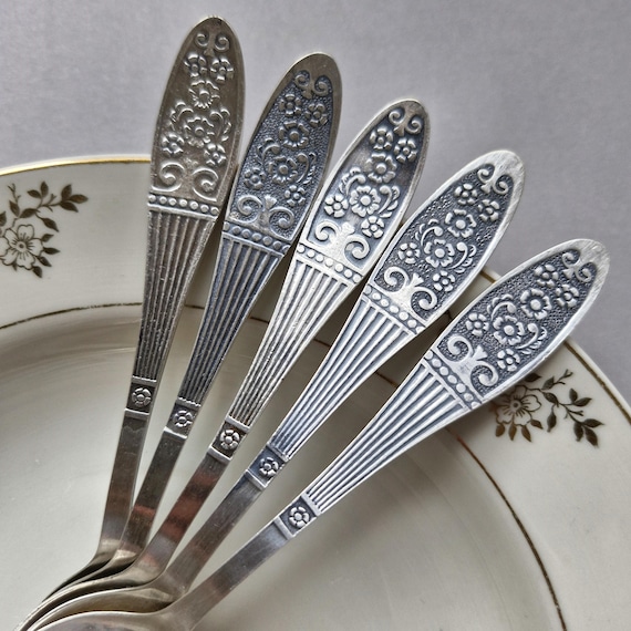 Vintage Teaspoons Silver Plated Spoon Set of 5 Floral Tea Spoons