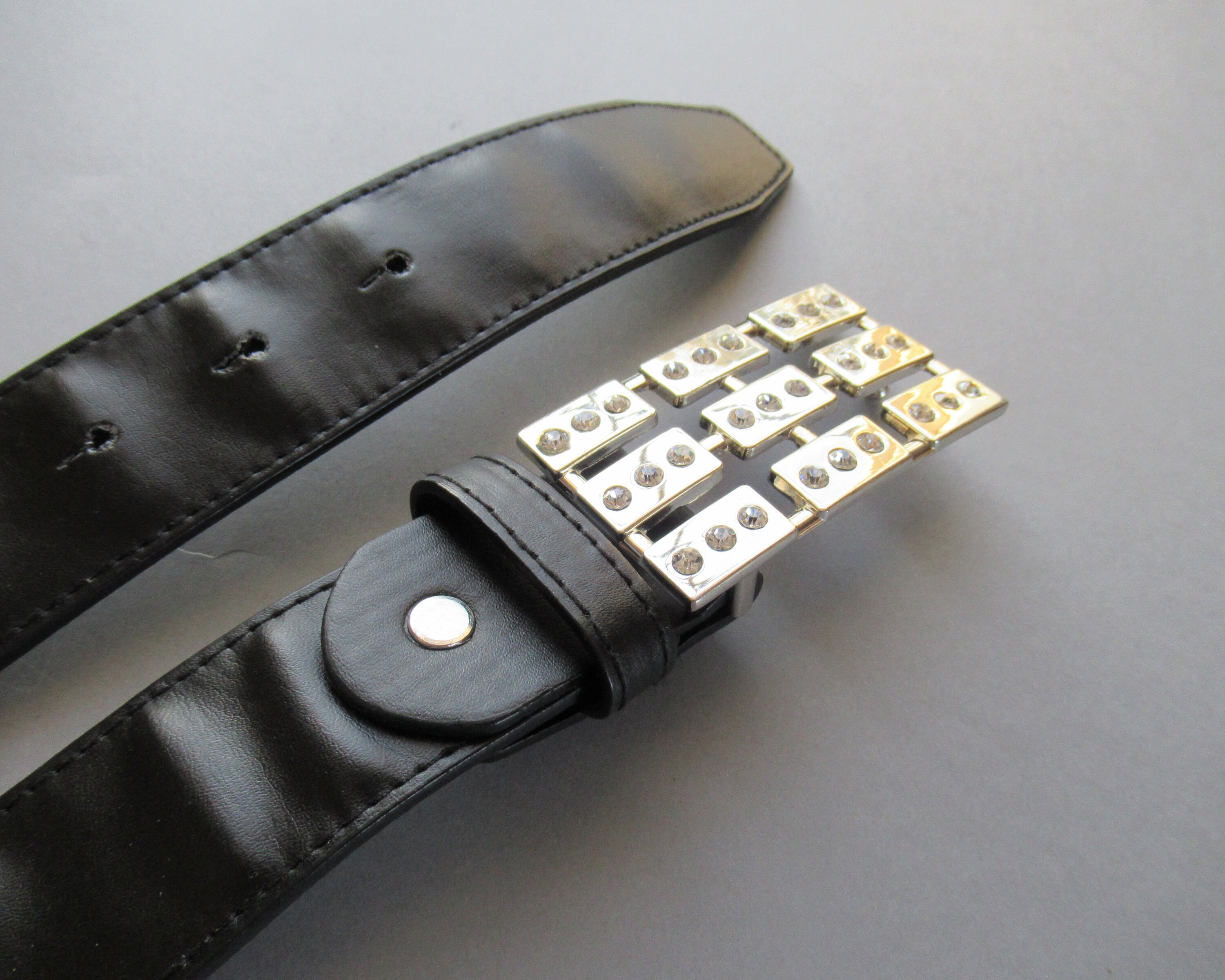 Vintage Belt Rhinestones Buckle Black Faux Leather Belt  display picture 3