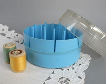 Vintage Thread Spool Holder - Blue Plastic Thread Stand - Vintage Sewing Organizer