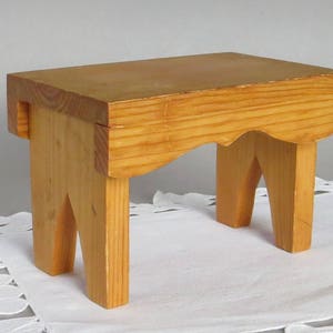 Mesa de madeira em miniatura para casa de bonecas, mesa vintage de madeira para casa de bonecas em miniatura