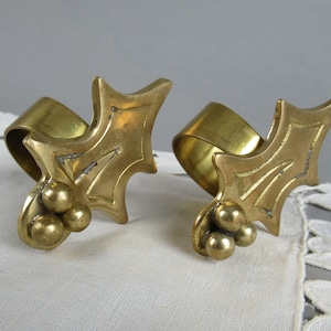 Vintage Brass Napkin Rings Set of 2 Napkin Holders Heavy Brass Wedding Napkin Rings