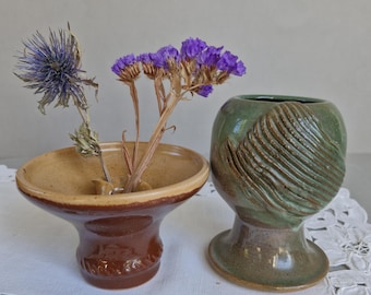ヴィンテージの手作り緑と茶色の陶器の花瓶 - Etsy 日本