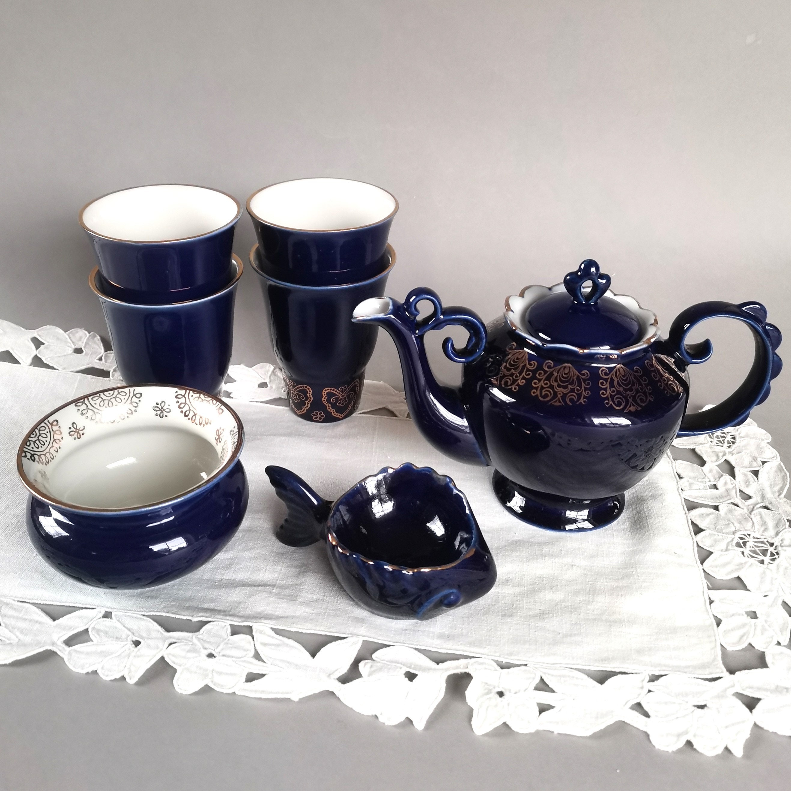 Vintage Cobalt Blue Porcelain Tea Set Teapot Serving Bowl Tea Cups
