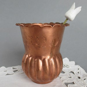 Vintage koperen vaas Hand gehamerd sierlijke koperen vaas Franse vaas Hand Tooled Home Decor