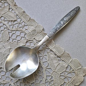 Vintage Serving Spoon Salad Spoon Carved Serving Spoon Vintage Flatware Silver Tone Spoon