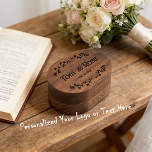 Caja para anillos personalizada de nogal negro con grabado de logotipo personalizado, joyero de madera delgado para pedidas de mano y bodas, estuche portátil para collares