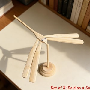 Bamboo Balancing Dragonfly Bulk Set - Natural Physics Toy - Kids Party Favors & Science Gift