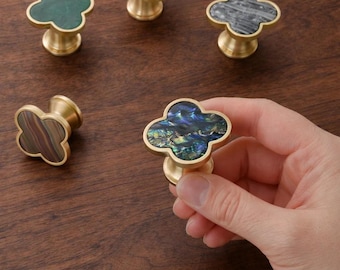 Messing Klee Herz Schubladenknauf | Einloch-Shell-inspirierter Schrankknauf | Luxus Kleiderschrank Türgriff | Handgemachte Vintage Möbelbeschläge