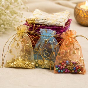Set of 30 Organza Potli Bags for Return Gifts - Shagun Gift Pouches for Jewelry, Dry Fruits, Wedding Favors, Baby Shower, Mehndi, Haldi